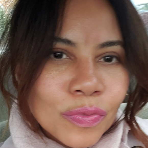 Meet your Posher, Traycee - Picture 3 of 4